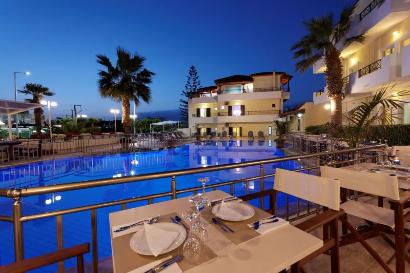 Philoxenia Hotel & SPA - Image 1