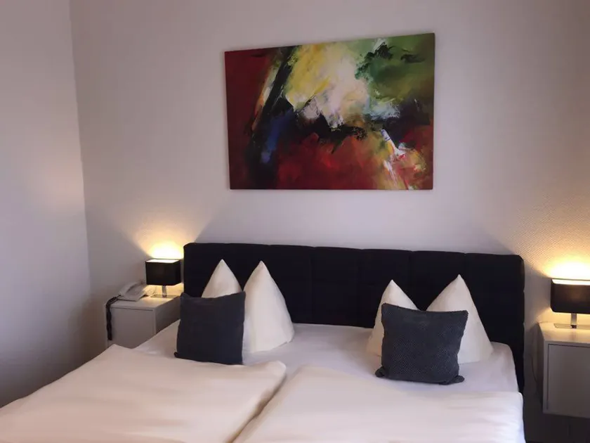 Weinhotel Römerbad - Image 1