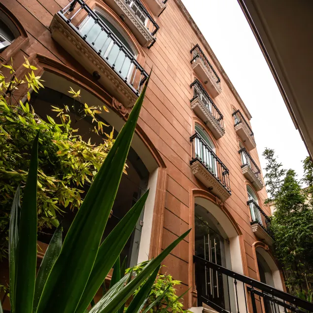 Sendero Hotel - Image 1