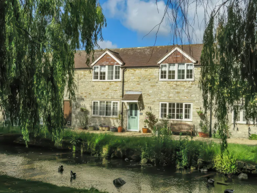 Duck Cottage - Image 1