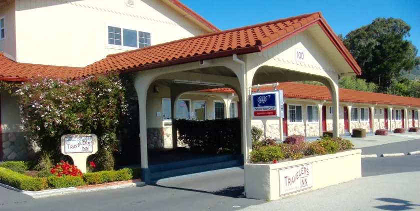 Travelers Inn - Image 1