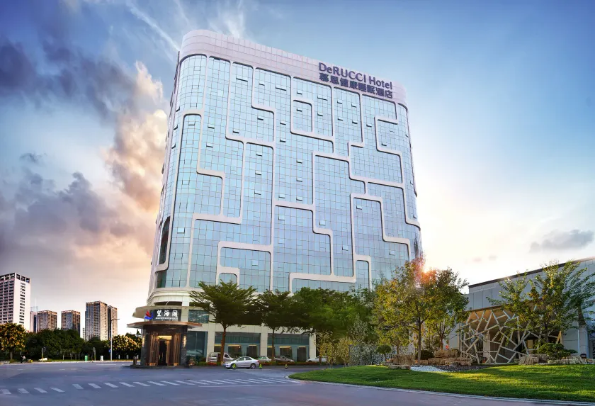 DeRUCCI Hotel - Image 1