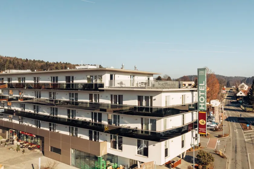 harry's home Hart bei Graz hotel & apartments - Image 1