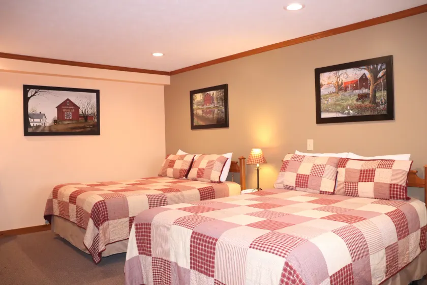 The Garrett Inn - Image 1