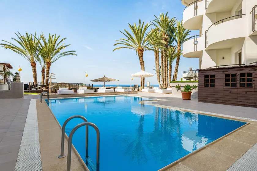 Ramada Resort by Wyndham Puerto de Mazarron - Image 1