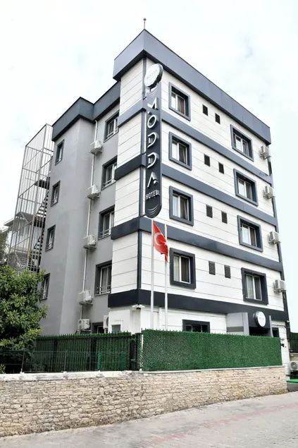 Modda Hotel - Image 1