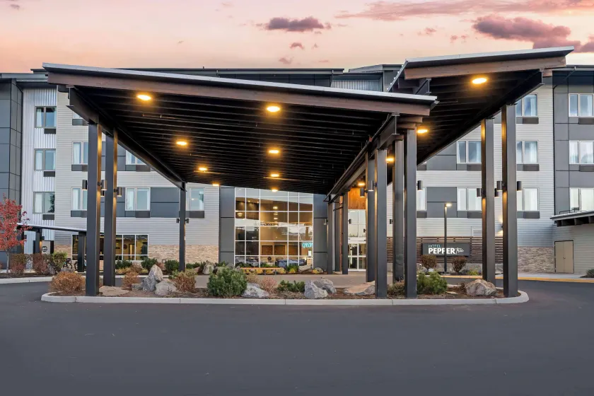 Hotel Peppertree Bend, BW Premier Collection - Image 1
