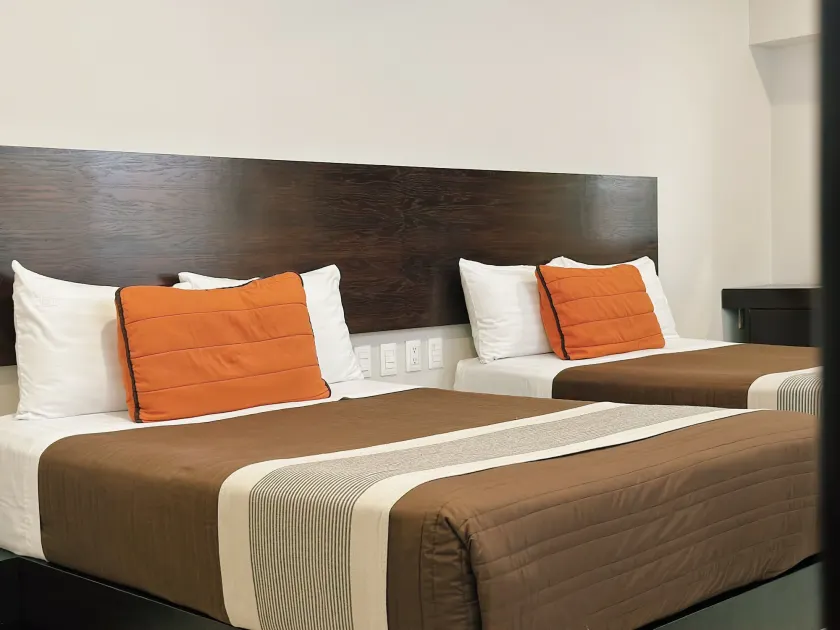 Hotel Mayis - Image 1