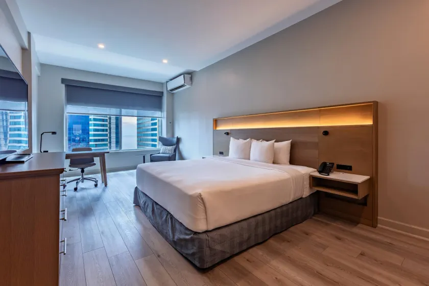 Radisson Hotel Trinidad - Image 1