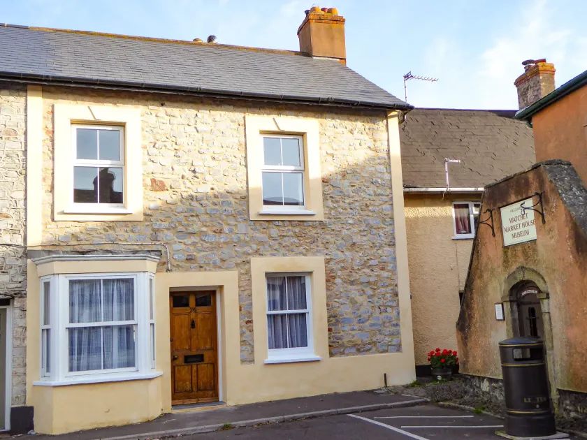 Harbour Cottage - Image 1