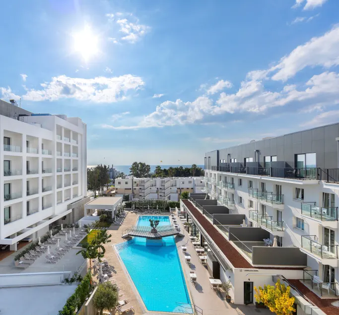 Anemi Hotel & Suites - Image 1