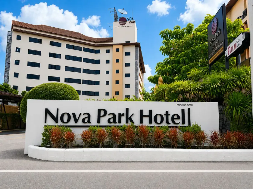 Nova Park Hotel Pattaya - Image 1