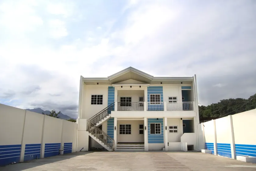 V and G Suites Limay - Image 1