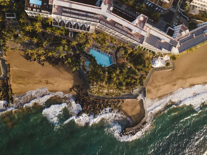Hotel Fariones - Image 1