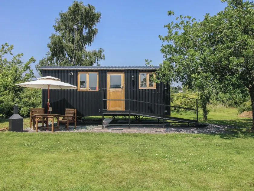 Daves Place - Image 1
