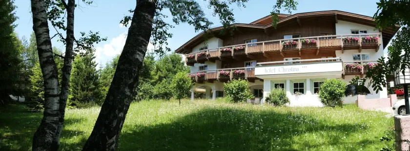 Hotel Christina - Image 1