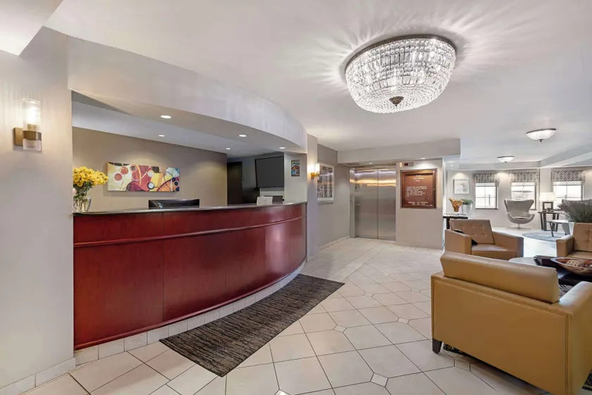 Best Western On The Avenue - Image 1