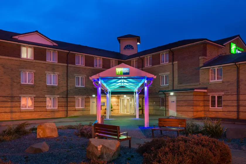 Holiday Inn Express Stirling by IHG - Image 1