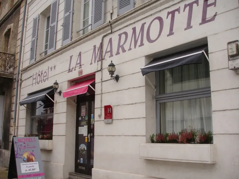 Hôtel La Marmotte - Image 1