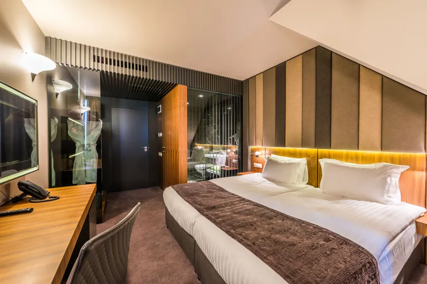 All Seasons Residence Design Hotel - Free parking - Image 1