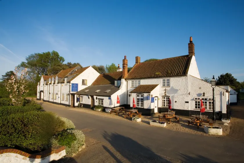 The Lifeboat Inn - Image 1