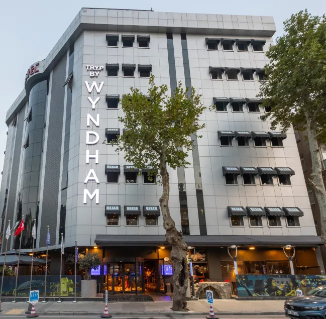 Tryp By Wyndham Istanbul Sancaktepe - Image 1