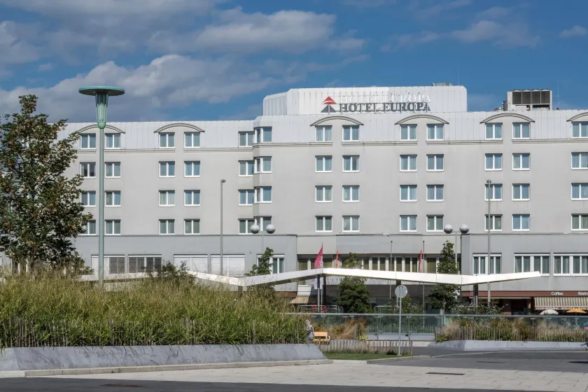 Austria Trend Hotel Europa Graz Hauptbahnhof - Image 1