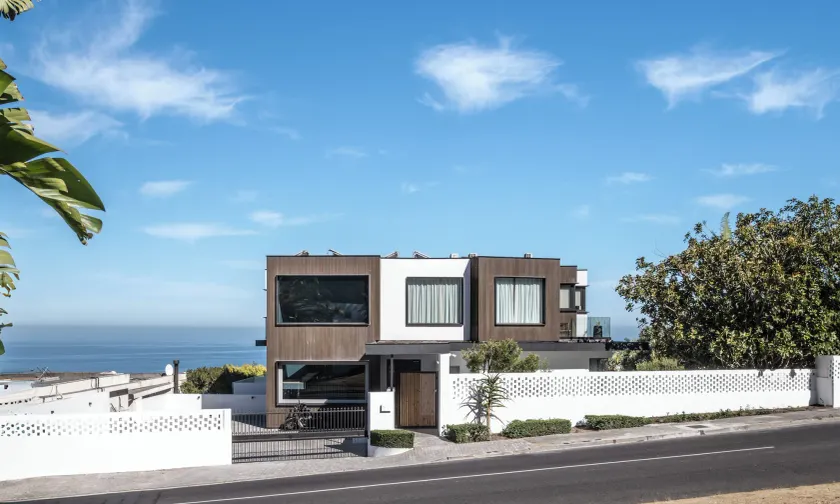 Sovn Boutique Hotel - Image 1