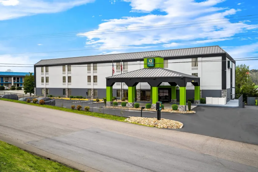 Quality Inn Bulls Gap - Image 1