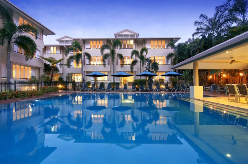 Cayman Villas Port Douglas - Image 1