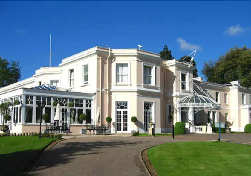 Phyllis Court Members Club - Image 1