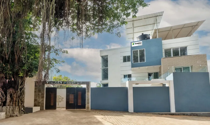 Treebo Midvalley Residence - Image 1