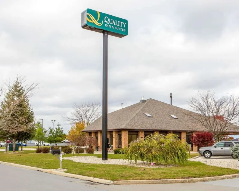 Quality Inn St Marys - Image 1
