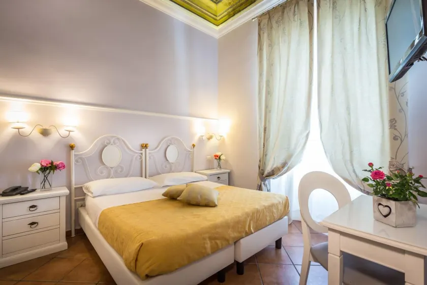 Hotel Ferrucci - Image 1