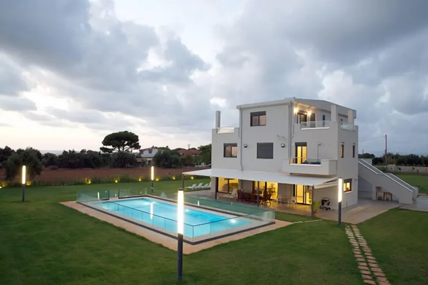 Geo Boutique Villa - Image 1