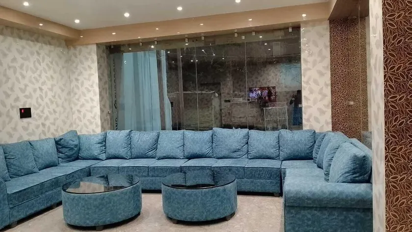 Hotel Blue Lemon - Image 1