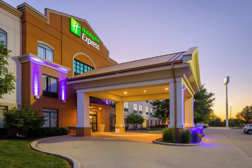 Holiday Inn Express Bloomington West by IHG - Image 1