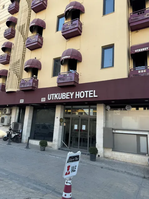 Utkubey Hotel - Image 1