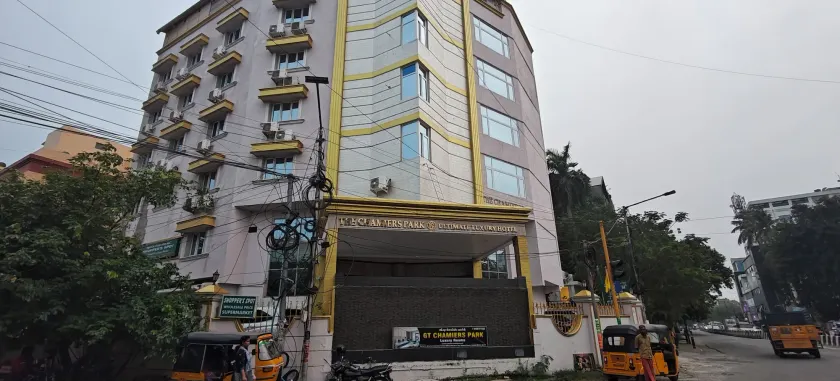 Mahalaxmi Park Hotel by Oyo Rooms - Image 1