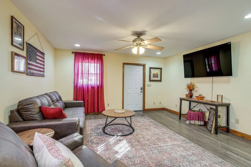1 Mi to Main St! Family Farmhouse in West Unity - Image 1