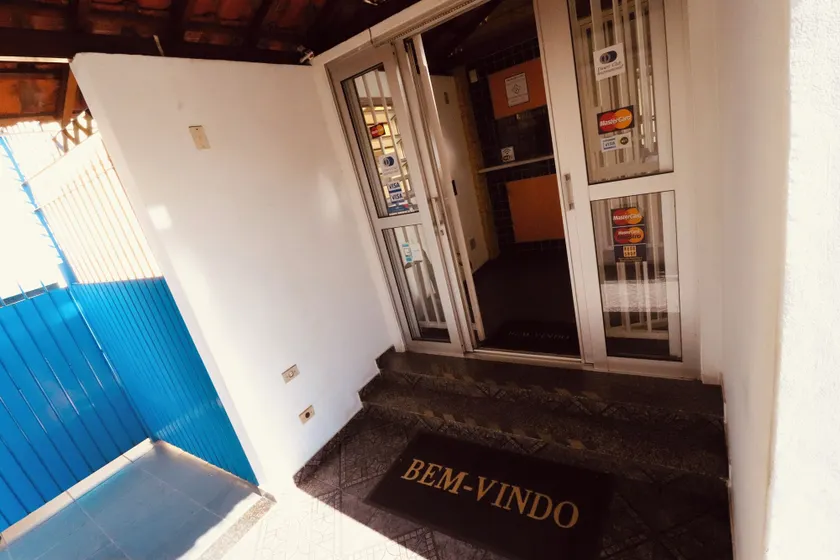 Hotel Bellamy - Entrada interior