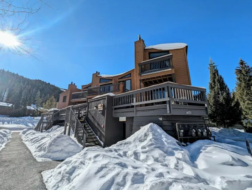 Key Condo #2975 : 2 - Image 1