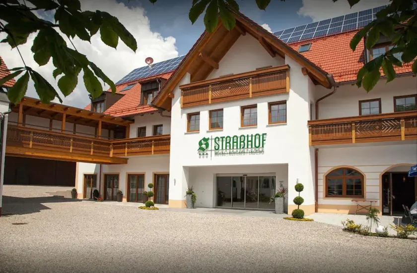 Hotel Straßhof - Image 1