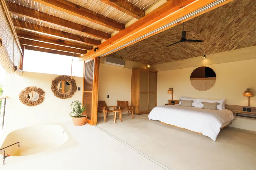 Casa Borka LUXURY FULLY FURNISHED BEACH CONDOS WITH POOL - Image 1