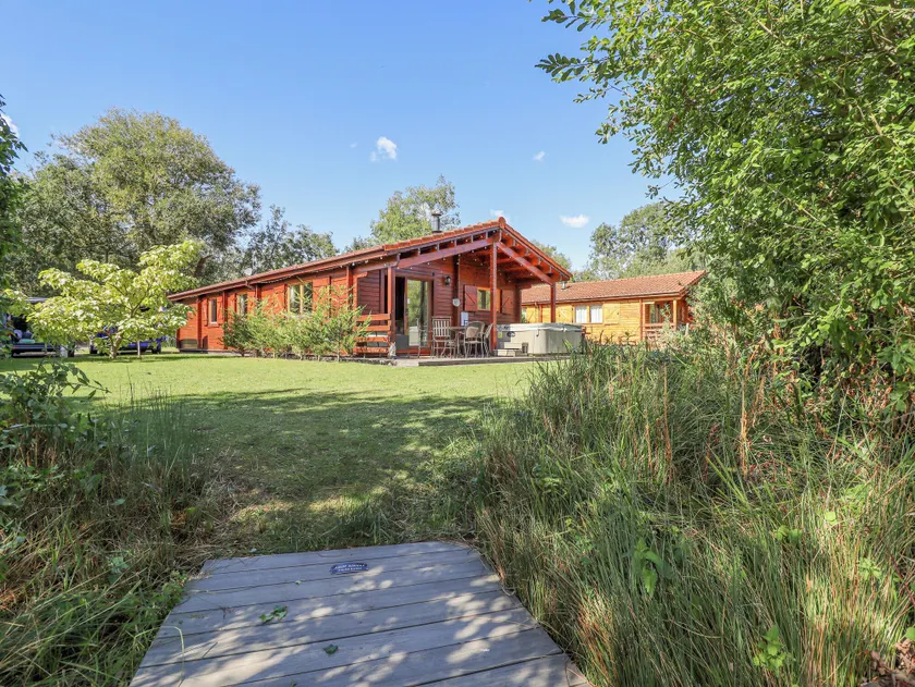 Jemima Lodge - Image 1