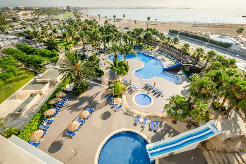 Gran Palas Hotel - Spa incluido - Image 1