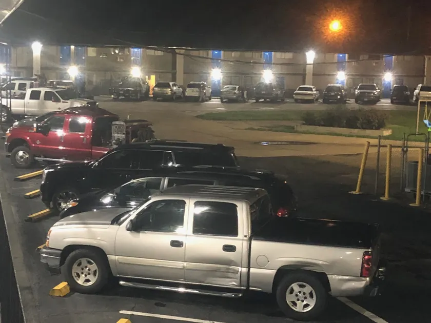 Economy inn - Image 1