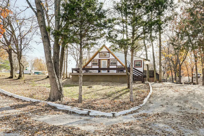 5 Mi to Old Odessa: Cabin w/ Deck & Rural Views - Image 1
