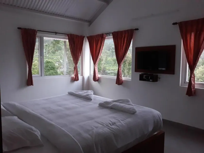 MYSTIQUE STAY RESORT by indostays - Room