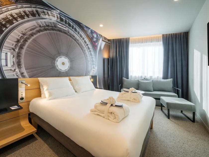 Novotel Paris 20 Belleville - Image 1